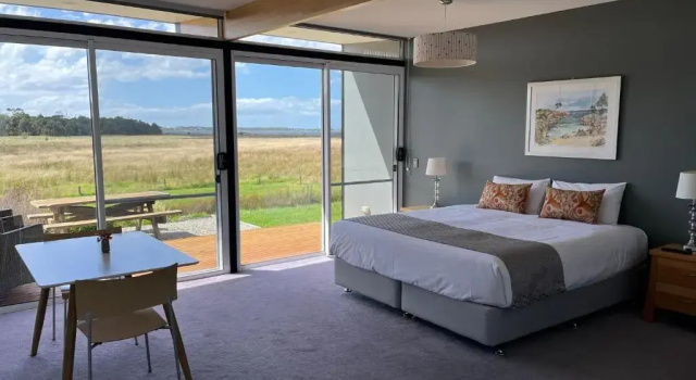 Студия Pelican Point Tasmania