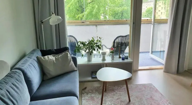 Апартаменты Cosy and quiet 1 br apartment - 7 min airport