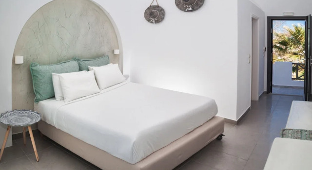 Номер Superior Amity Suites