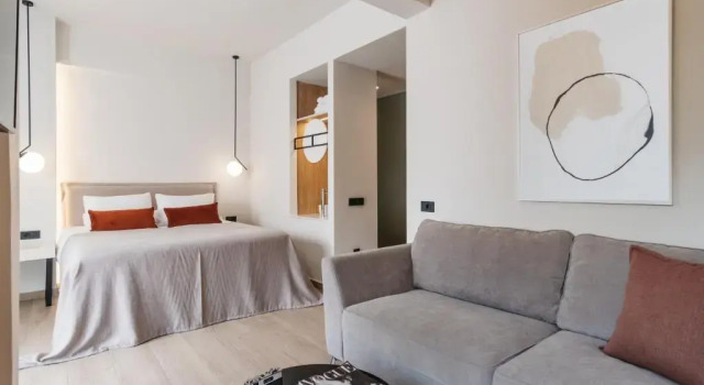 Люкс Superior с балконом и с видом на город The City Hotel & Suites