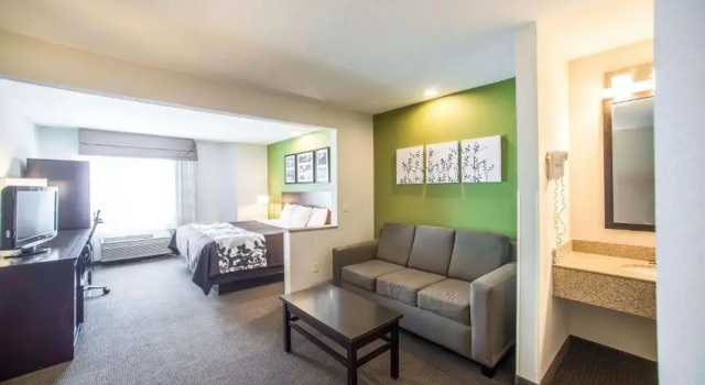 Suite Sleep Inn Decatur I-72