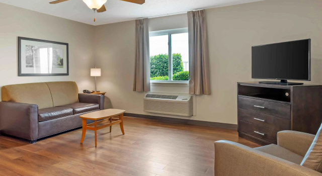 Четырёхместный люкс c 1 комнатой Extended Stay America Suites - Dayton - Fairborn