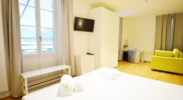 Полулюкс Lac Hotel