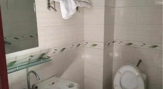 Yurui Business Hotel, Book Hotel Hoteller i Sichuan med parkering, Parkering