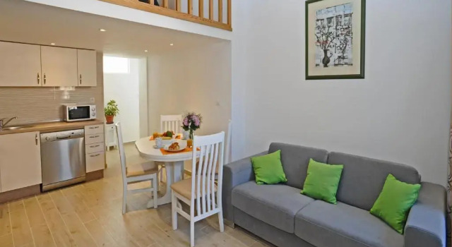 Студия Comfort Atento Apartments