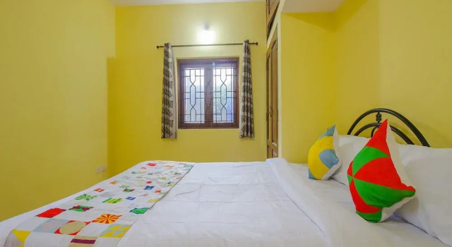 OYO 17112 Home Traditional 2BHK Mandrem, Varaa Hotelli Mandrem Pohjois-Goa