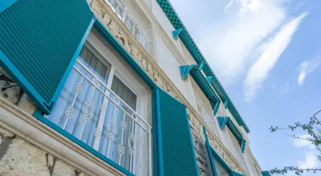 Dam Hotel Lara