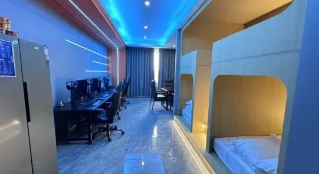 Капсула Linwu Xinghe E-Sports Hotel