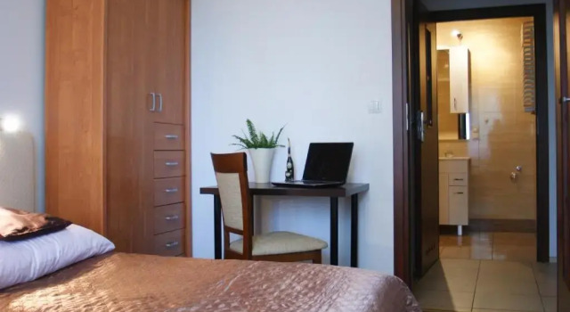 Apartament Parkowy, Забронировать Апартаменты/квартира Апартаменты Swietokrzyskie Moutains, Апартаменты/квартира