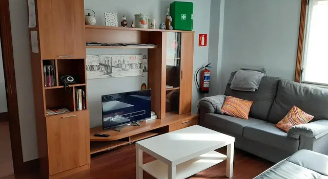 Apartment With one Bedroom in Bilbo, With Wonderful City View, Balcony and Wifi, Rezerwuj Apartament Hotele w Baskonia z parkingiem, Parking