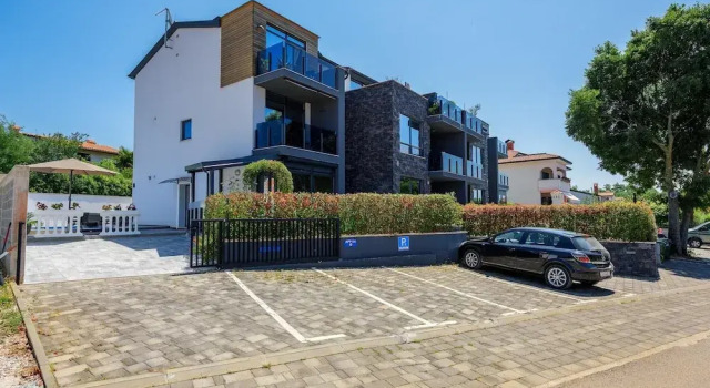 Апартаменты Apartment in Kukci With Heated Pool