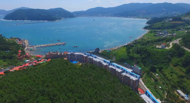Трёхместный люкс Geoje Riwoo Ocean Residence