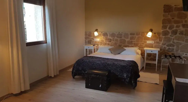 Hotel Rural El Tejar de Miro, Buchen Sie Hotel Fonfría Spanien