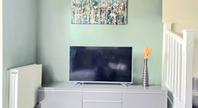 2 Bedroom Home-sleeps7,fast Wifi,near Altontowers, Забронировать Дом для отпуска Сток-он-Трент Стаффордшир