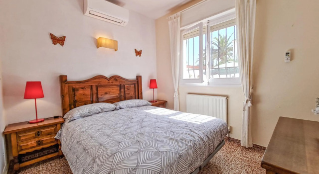 A012 - Acogedora casa de estilo tradicional con piscina privada en la Calalga Calpe