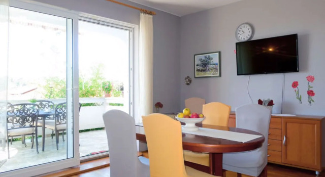 Apartment Hoba Spiez, Prenota Appartamento Arbe 