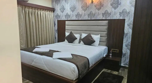 Люкс с балконом SN Blue Hotel