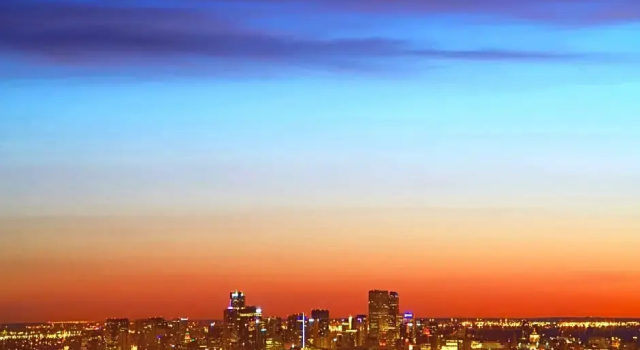 Четырёхместный клубный номер Standard Sheraton Denver West Hotel