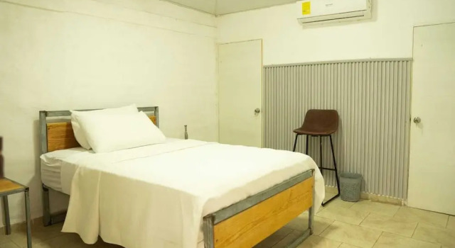 Номер Classic Amalfi Surf Lodge