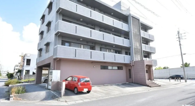 Bibi Palace, Забронировать Отель Итоман Okinawa Island - South
