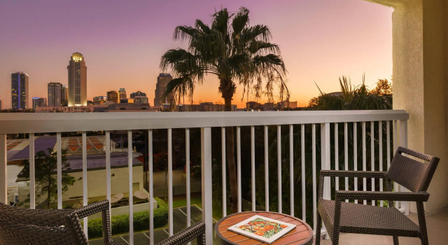 Четырёхместный номер Standard Courtyard by Marriott Orlando Downtown