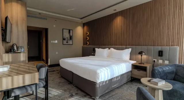 Двухместный номер Deluxe HILLTOWN Hotel