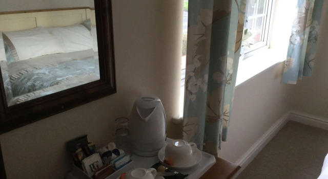 Faviere Guest House, Забронировать Гостевой дом Отели Стратфорд-апон-Эйвон с парковкой, рядом с Shakespeare Institute - University of Birmingham, Парковка