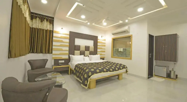 Полулюкс Hotel JP International