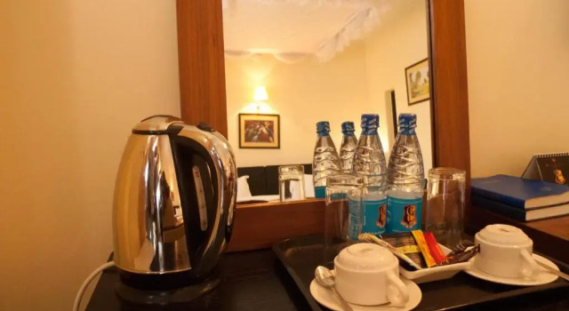 Семейный номер Standard Gold Crest Hotel