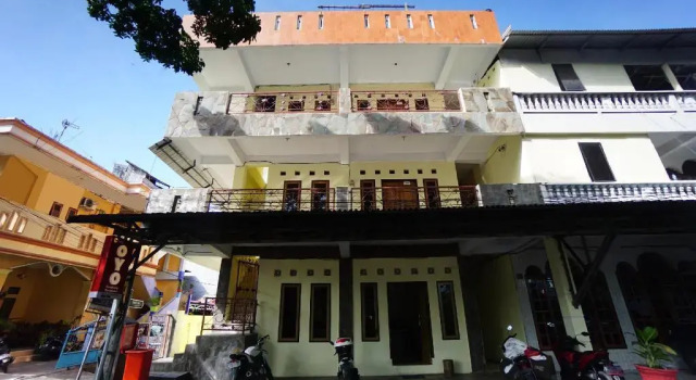 OYO 1912 Kengkang Residence, Book Hotel Hotels in Sulawesi with Parking, Parking