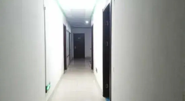 Lujia Hotel, Luping, Prenota Hotel Hotel a Shandong con parcheggio, Parcheggio