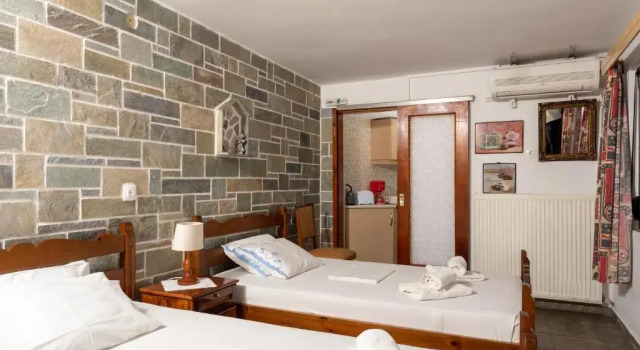 Апартаменты с видом на сад Guesthouse Kouvlaki
