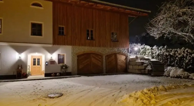 Holiday Apartment Rosenheim, Varaa Huoneisto Hotellit Baijeri pysäköinnillä, Pysäköinti