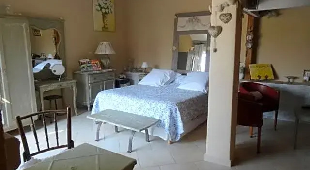 Chambre d'hôte Anais, Забронировать Отель Эгьер Альпий