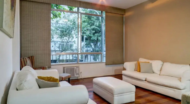 Hostel Leblon, Забронировать Отель Леблон Рио-де-Жанейро, рядом с Папский католический университет Рио-де-Жанейро