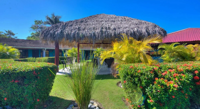 Шестиместный номер Standard Beach Break Resort