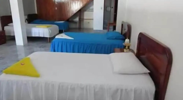 Hostal Insular, Boek Hotel Puerto Villamil 