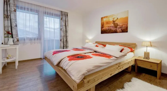 Ferienhaus Bachwinkl, Забронировать Отель Зальфельден-ам-Штайнернен Меер 