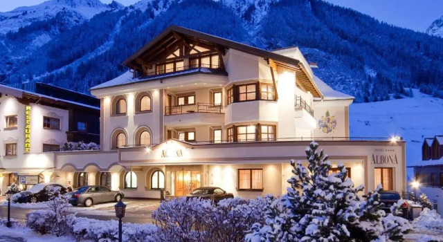 Hotel Albona, Rezervovat Hotel Hotely v Tyrolsko se snídaní, Snídaně
