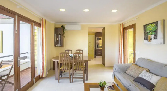 Nice renovated apartment 100 meters from the beach with Air Conditioning, Rezerwuj Apartament Alcudia Majorka