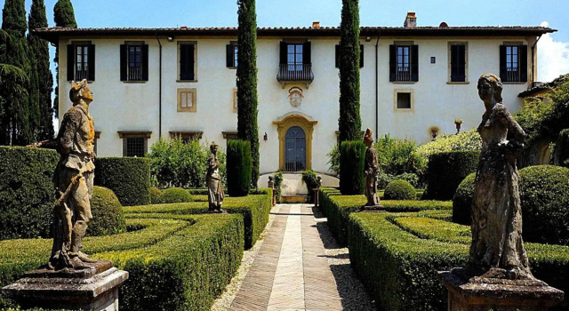 Villa Le Piazzole - INH 28550, Book Villa Hotels in Florence with Parking, Parking