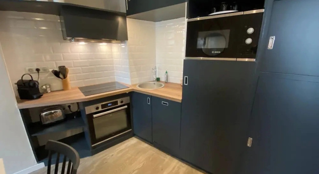 Апартаменты c 1 комнатой La Villa Beaupeyrat - Appart Hôtel de charme avec cuisines équipées dans bâtisse de caractère à 400m du cœur de ville de Limoges - Accès autonome