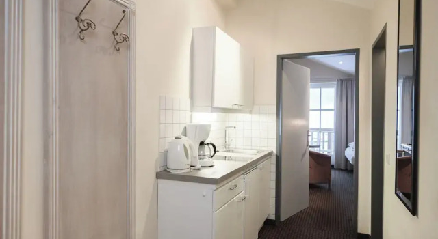 Апартаменты Мансарда Crystls Aparthotel