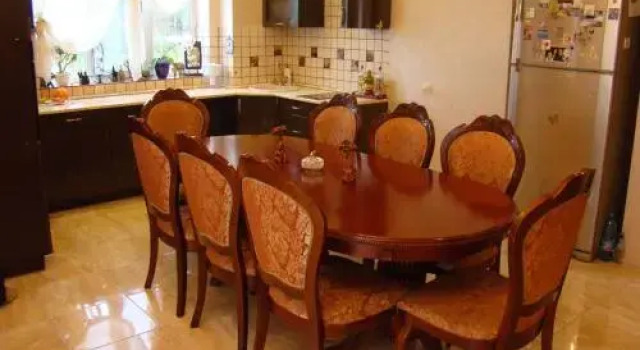 Pin Guest House