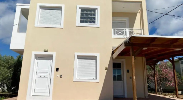 Peaceful Apartment, in the nature, with yard "3", Prenota Appartamento Hotel a Tigaki con parcheggio, Parcheggio