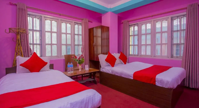 OYO 243 Saypatri Guest House, Забронировать Гостевой дом Отели Балладью с завтраком, Завтраки
