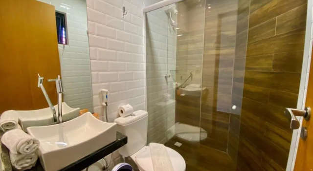 Двухместный номер Standard с балконом Bessa Beach Hotel