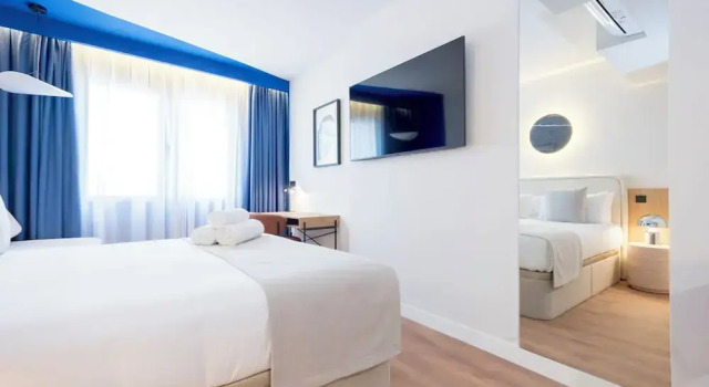 Апартаменты Standard Iconic Suites