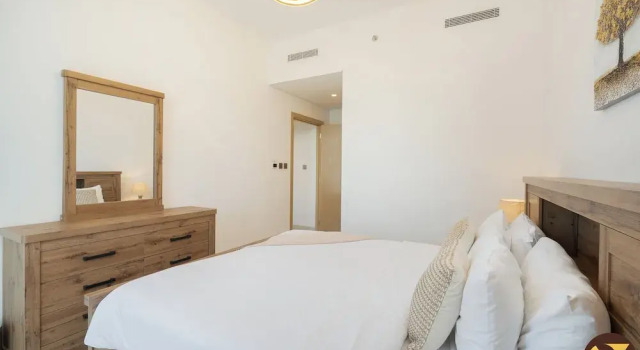 Vogue | Icon Bay Creek Harbour | Waterfront Living