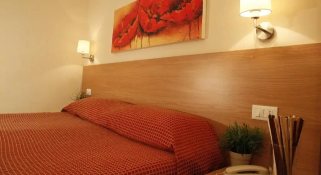 Четырёхместный номер Standard с балконом Hotel Majorca sul Mare in centro a Riccione con Area Fitness